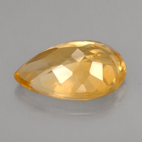 2.63カラットの天然ゴールデンイエローシトリン（11.9×8 mm・洋梨の形）