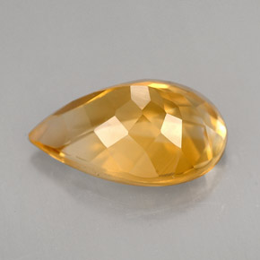 2.53カラットの天然ゴールデンイエローシトリン（12×8 mm・洋梨の形）