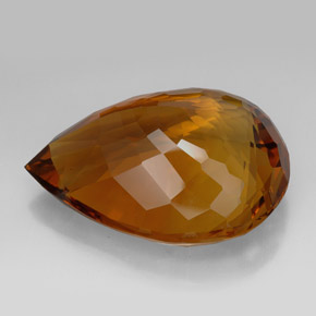 205.85カラットの天然コニャックシトリン（49.1×36.4 mm・洋梨の形）