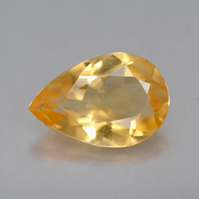 2.26カラットの天然ゴールデンイエローシトリン（11.8×8 mm・洋梨の形）