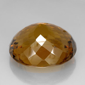 134.85カラットの天然コニャックシトリン（38.7×33.6 mm・オーバルカット）