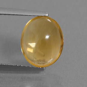 2.70カラットの天然ゴールデンイエローシトリン（10.6×8.8 mm・オーバルカット）