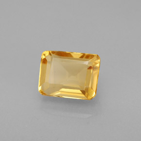 1.91カラットの天然ゴールデンイエローシトリン（7.9×6 mm・エメラルドカット）