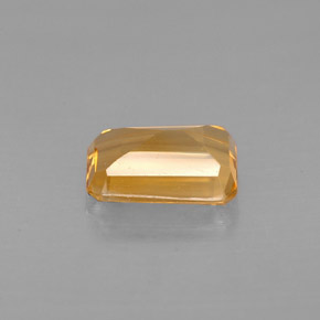 0.87カラットの天然ゴールデンイエローシトリン（7.1×5.1 mm・エメラルドカット）