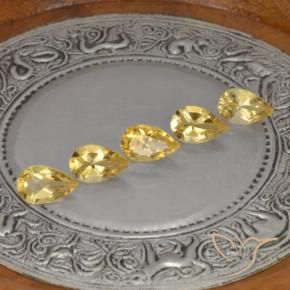 Shop natural 4.19ct Medium Gold  シトリン gems, 洋梨の形, from ブラジル at GemSelect. In stock, global shipping!