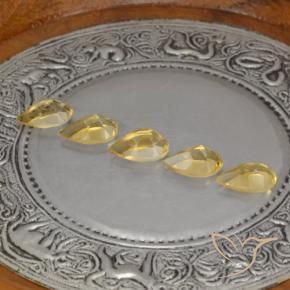 Shop natural 4.19ct Medium Gold  シトリン gems, 洋梨の形, from ブラジル at GemSelect. In stock, global shipping!