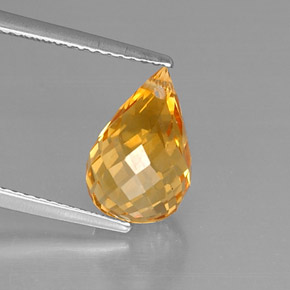 3.90カラットの天然ゴールデンイエローシトリン（11.8×7.8 mm・ブリオレット）