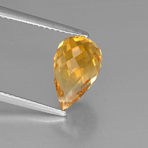 3.48カラットの天然ゴールデンイエローシトリン（11.7×7.3 mm・ブリオレット）