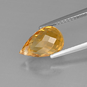 3.48カラットの天然ゴールデンイエローシトリン（11.7×7.3 mm・ブリオレット）