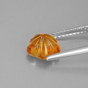 1.22カラットの天然イエローオレンジシトリン（7.5×7.2 mm・フラワーカット）