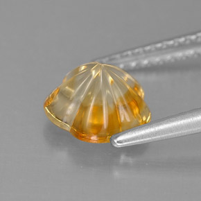 1.18カラットの天然ゴールデンイエローシトリン（7.3×7 mm・フラワーカット）