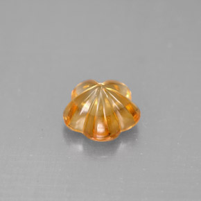 1.31カラットの天然イエローオレンジシトリン（7.4×7.4 mm・フラワーカット）