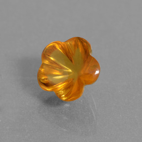 1.36カラットの天然イエローオレンジシトリン（7.5×7.4 mm・フラワーカット）