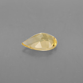 0.73カラットの天然ゴールデンイエローシトリン（8×5.1 mm・洋梨の形）