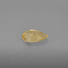 0.72カラットの天然ゴールデンイエローシトリン（8.1×5.2 mm・洋梨の形）