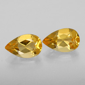 カラットの天然ゴールデンイエローシトリン（8×5.1 mm・洋梨の形）