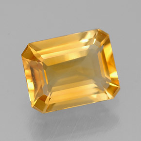 1.90カラットの天然ゴールデンイエローシトリン（9×7 mm・エメラルドカット）