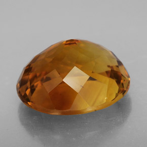 11.24カラットの天然イエローオレンジシトリン（15.7×13.6 mm・オーバルカット）