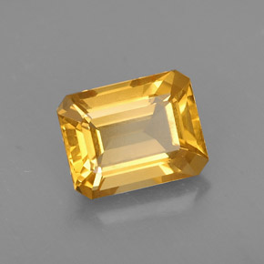 2.10カラットの天然ゴールデンイエローシトリン（8.9×7.1 mm・エメラルドカット）