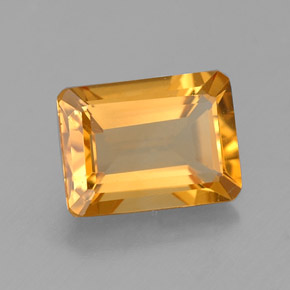 1.43カラットの天然ゴールデンイエローシトリン（8.1×6 mm・エメラルドカット）