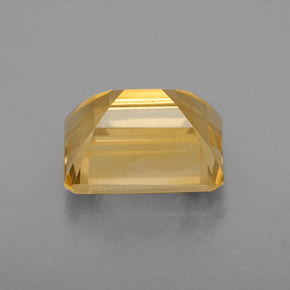 2.49カラットの天然ゴールデンイエローシトリン（9×7.1 mm・エメラルドカット）