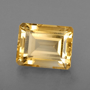 2.33カラットの天然ゴールデンイエローシトリン（8.9×7 mm・エメラルドカット）