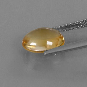 2.22カラットの天然ゴールデンイエローシトリン（9.8×7.8 mm・オーバルカット）