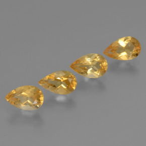 2.85カラットの天然Orange-Gold シトリン（7.7×5 mm・洋梨の形）