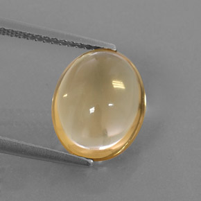 3.55カラットの天然ゴールデンイエローシトリン（11.9×9.7 mm・オーバルカット）