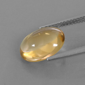 3.55カラットの天然ゴールデンイエローシトリン（11.9×9.7 mm・オーバルカット）