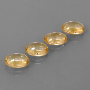 8.20カラットの天然薄いゴールドシトリン（9.9×7.8 mm・オーバルカット）