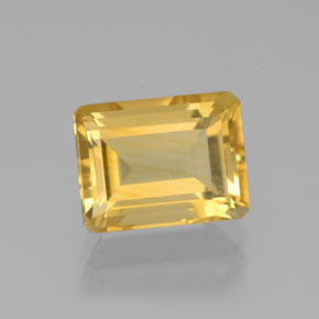 2.29カラットの天然ゴールデンイエローシトリン（8.9×6.8 mm・エメラルドカット）