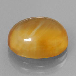 8.07カラットの天然ゴールデンイエローシトリン（14.1×12.2 mm・オーバルカット）