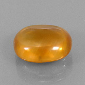 7.81カラットの天然イエローオレンジシトリン（13.8×12 mm・オーバルカット）
