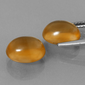 5.89カラットの天然濃いオレンジゴールドシトリン（10×8.1 mm・オーバルカット）