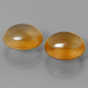 6.40カラットの天然Dark Orange シトリン（10.1×8 mm・オーバルカット）