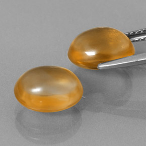 6.40カラットの天然Dark Orange シトリン（10.1×8 mm・オーバルカット）