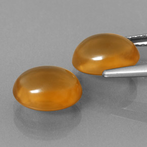 カラットの天然イエローオレンジシトリン（10.1×8.2 mm・オーバルカット）
