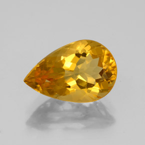 2.55カラットの天然ゴールデンイエローシトリン（11.9×8 mm・洋梨の形）