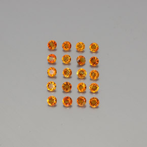 カラットの天然イエローオレンジシトリン（2.60 mm・ラウンドカット）
