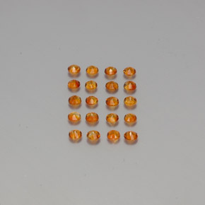 カラットの天然イエローオレンジシトリン（2.60 mm・ラウンドカット）