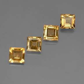 カラットの天然ゴールデンイエローシトリン（5.8×5.8 mm・四角）