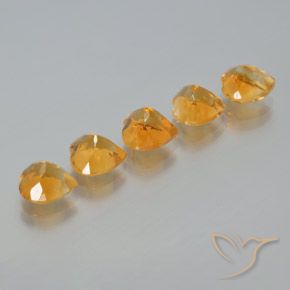 Shop natural 5.82ct ダークオレンジゴールド シトリン gems, 心臓, from ブラジル at GemSelect. In stock, global shipping!
