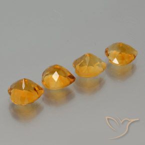 Shop natural 4.00ct ゴールド シトリン gems, 心臓, from ブラジル at GemSelect. In stock, global shipping!