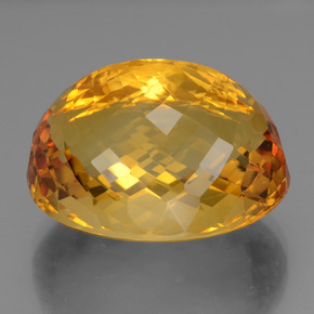 47.50カラットの天然ゴールデンイエローシトリン（24.2×19.7 mm・オーバルカット）