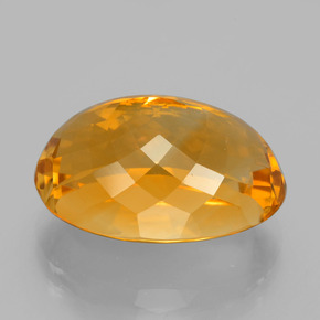 15.12カラットの天然濃いオレンジゴールドシトリン（18.5×13.1 mm・オーバルカット）