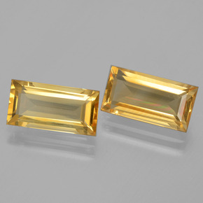 カラットの天然ゴールデンイエローシトリン（11.6×6.1 mm・バゲット）