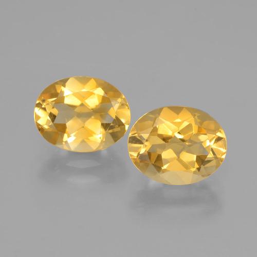 3.60カラットの天然明るいゴールドシトリン（9.1×7.3 mm・オーバルカット）