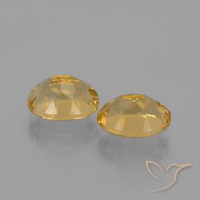 Shop natural 3.56ct 薄いオレンジゴールド シトリン gems, 楕円形, from ブラジル at GemSelect. In stock, global shipping!