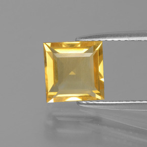 1.77カラットの天然ゴールデンイエローシトリン（7.6×7.5 mm・四角）